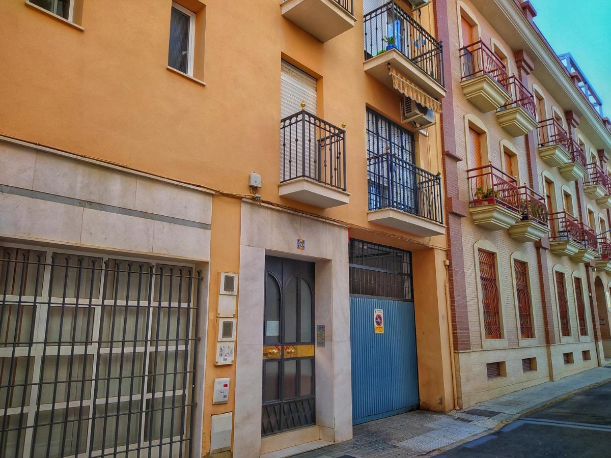 Apartamento Con Parking Gratis En Centro, Merced Apartman Huelva Kültér fotó